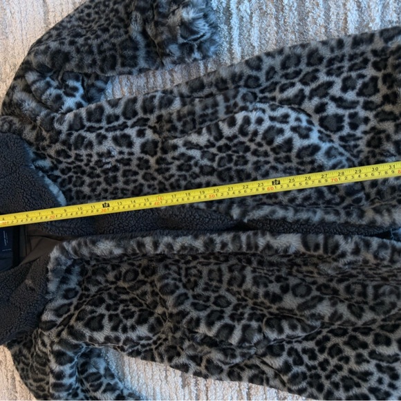 Lucky Brand Gray Leopard Teddy Jacket - Picture 6 of 6
